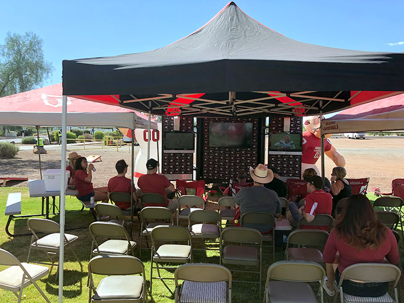 img-aztailgate05_12-9